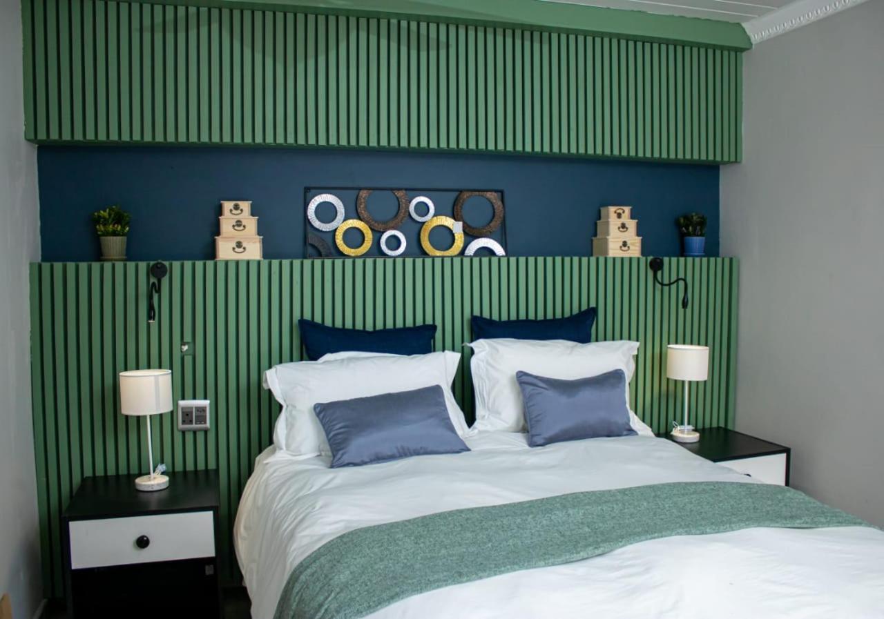 Mint Guesthouse Randfontein Экстерьер фото