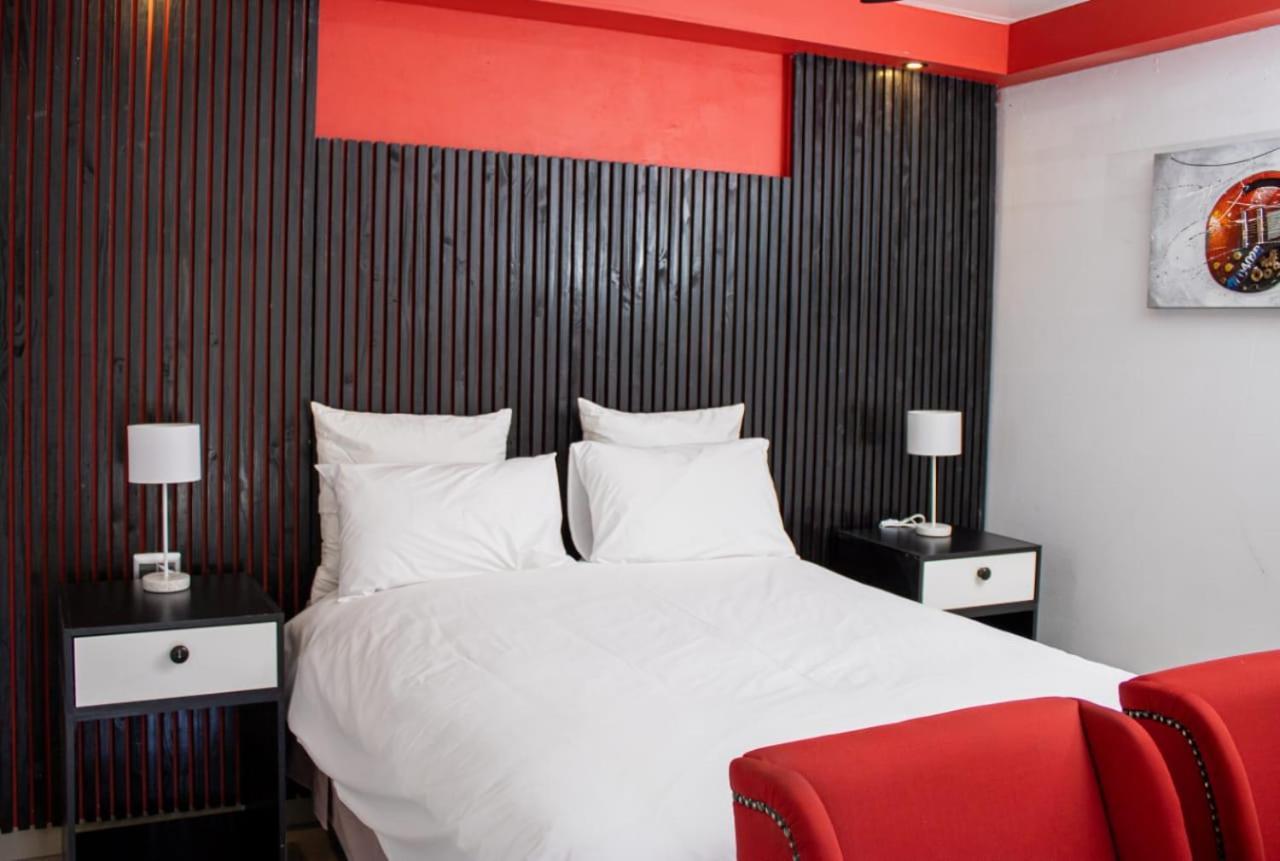 Mint Guesthouse Randfontein Экстерьер фото